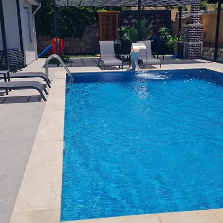 Vip Kleopatra Villa